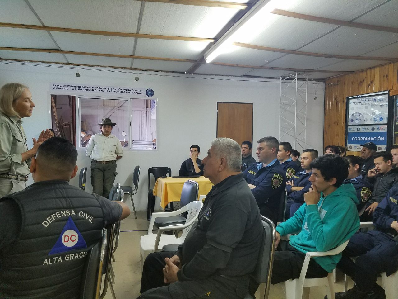capacitacion defensa civil