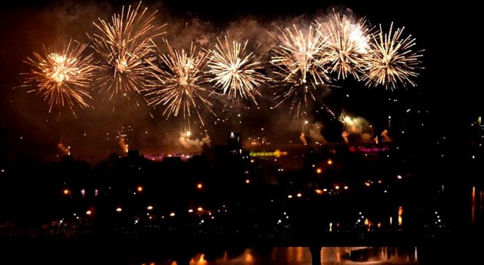 carlos-paz-fuegos-artificiales-LV