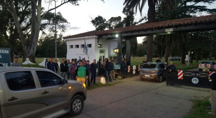 manifestacion fabrica militar