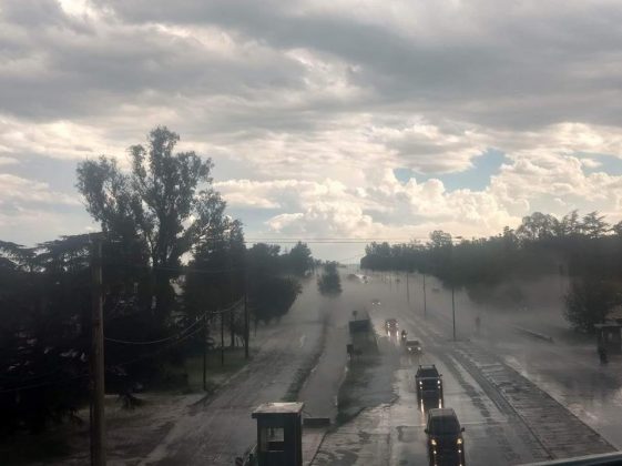 valeria calderon1 - Santa Ana azotada por piedra: un automóvil despistó sin heridos