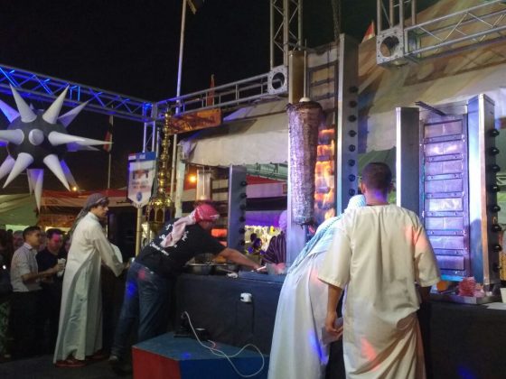 colectividades shawarma - #COLECTIVIDADES2018 : a platea llena, enamoró Luciano Pereyra