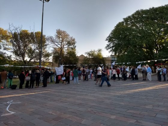 ronda madres emi 3 - Emotiva ronda de la memoria en recuerdo de Emi y Charo