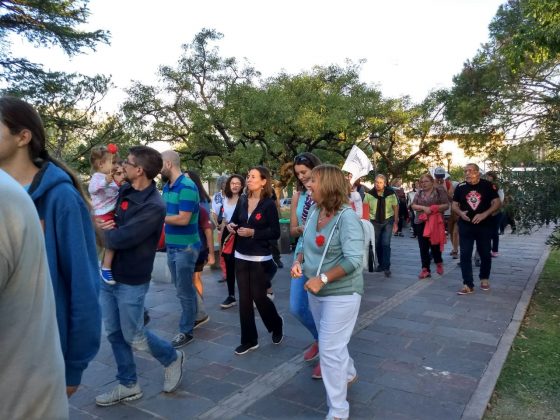 ronda madres emi 5 - Emotiva ronda de la memoria en recuerdo de Emi y Charo