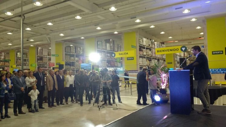 supermami discurso torres - Ya abrió sus puertas Supermami!7 en Alta Gracia