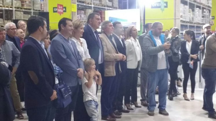 supermami flia bug autoridades - Ya abrió sus puertas Supermami!7 en Alta Gracia