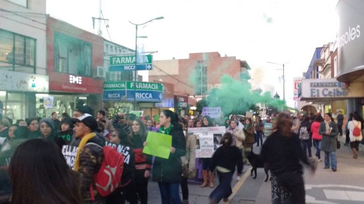 marcha ni una menos 2018 1 - A dos semanas del femicidio de Maddalena, Alta Gracia marchó por #niunamenos