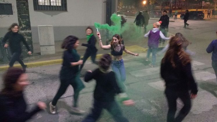 niunamenos vengala - A dos semanas del femicidio de Maddalena, Alta Gracia marchó por #niunamenos