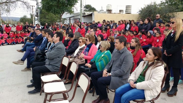 san vicente ex docentes - La Escuela San Vicente de Paul celebró sus 60 años