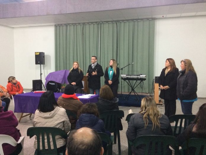 reunion crucero policia