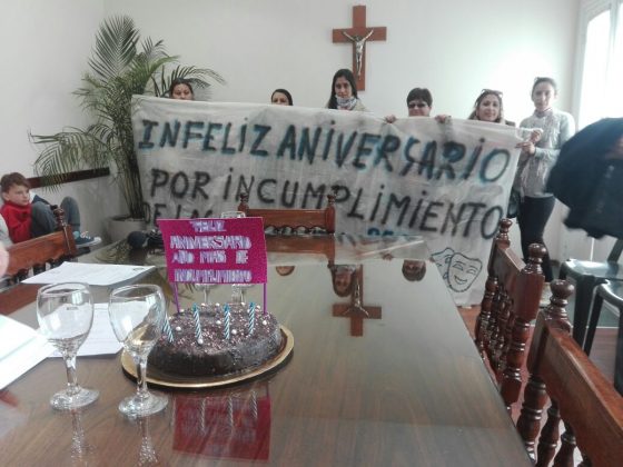 8 de agosto concejo - La organización 8 de Agosto volvió a reclamar en el Concejo