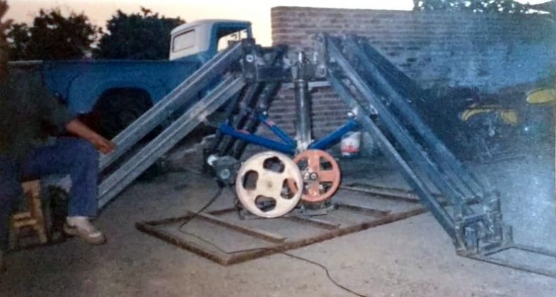 calesita construccion naves E - Infancia retro: ¿Conocés la historia de Bebelandia?