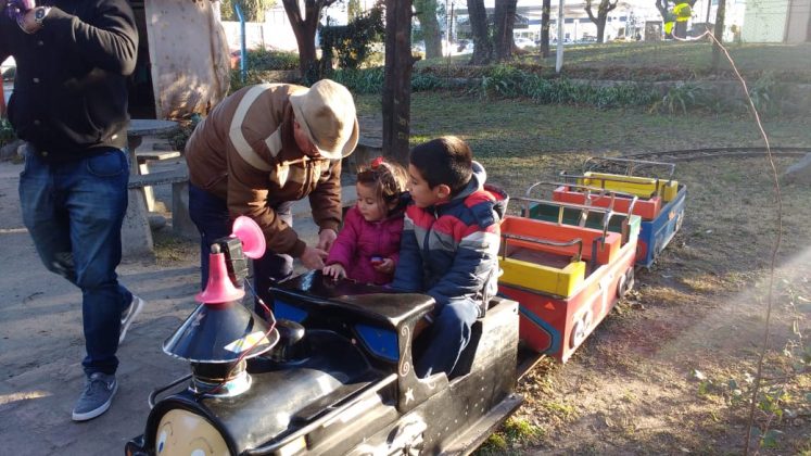 calesita trencito actual - Infancia retro: ¿Conocés la historia de Bebelandia?