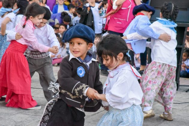 san martin jardinbaile - Se llevó a cabo un emotivo acto por la muerte del General San Martín