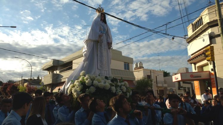 merced cerca - Miles de fieles veneraron a la Virgen de La Merced