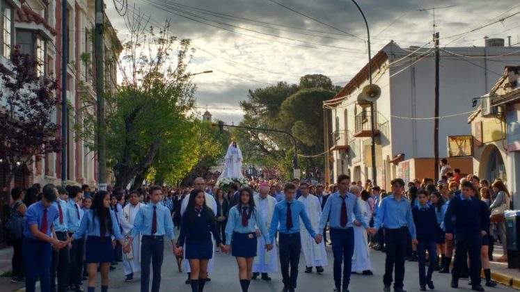 merced nubes - Miles de fieles veneraron a la Virgen de La Merced