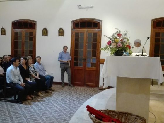 misa x de la sota - Con una iglesia colmada, recordaron el mes del fallecimiento de De la Sota