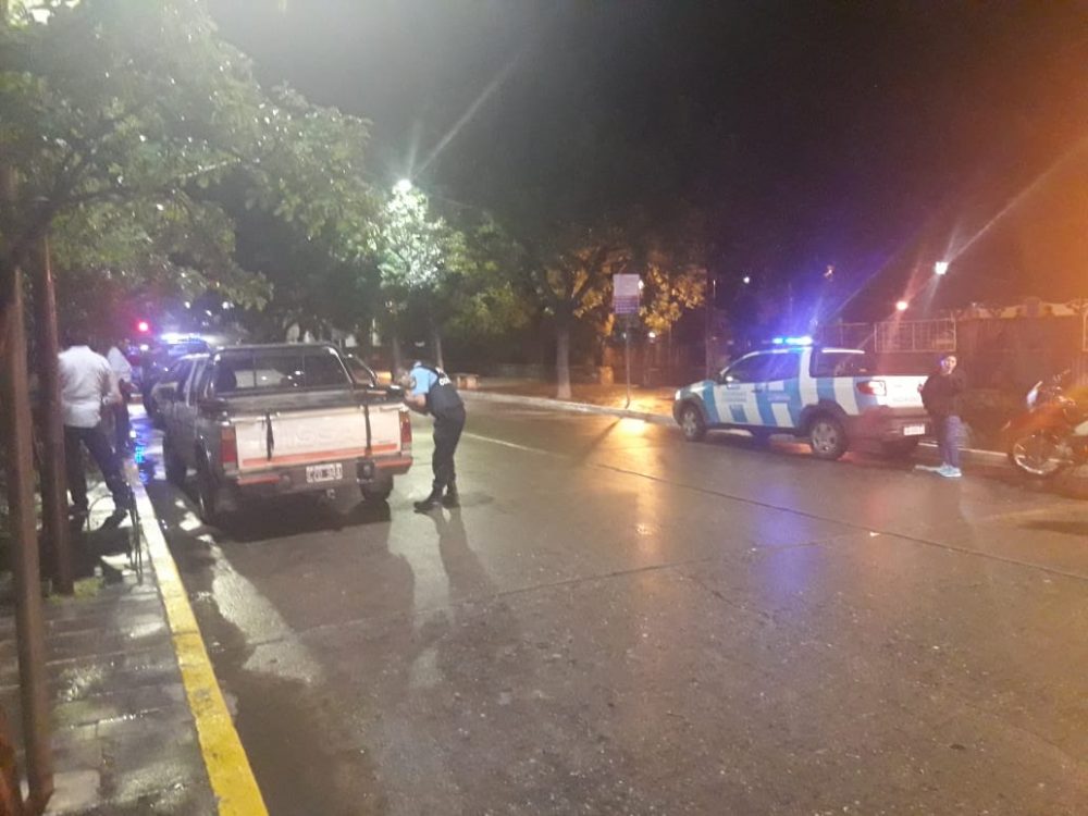 accidente estado de ebriedad - Retienen a un hombre en pleno centro por conducción peligrosa