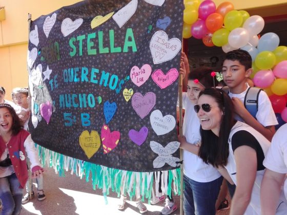 despedida stella colazo liniers 9 - La docente Stella Colazo, luego de 30 años, tuvo una emotiva despedida