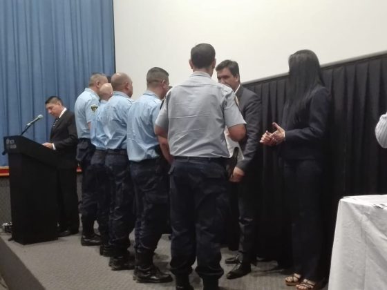 reconocimiento policia 1 - Homenajearon a efectivos policiales por su labor en las calles