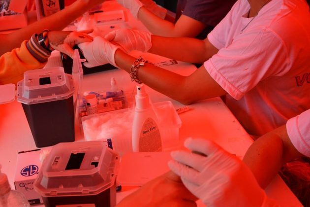 hospital illia testeos HIV - Ni el clima detuvo el Maratón Solidario por el VIH