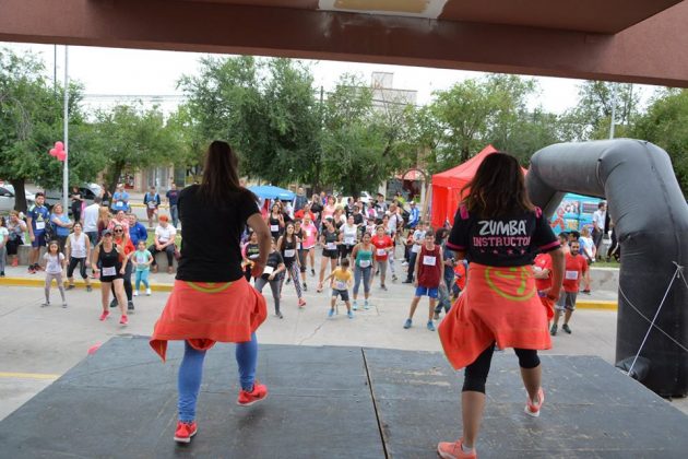 hospital illia zumba - Ni el clima detuvo el Maratón Solidario por el VIH