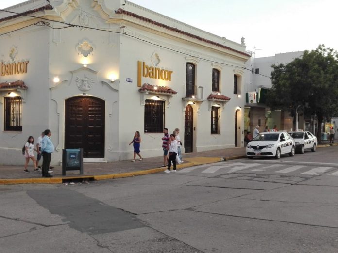 bancor banco esquina