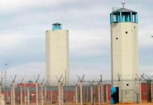 Denuncian torturas en Bouwer: detienen a 10 guardiacárceles acusadas de agredir a un joven trans