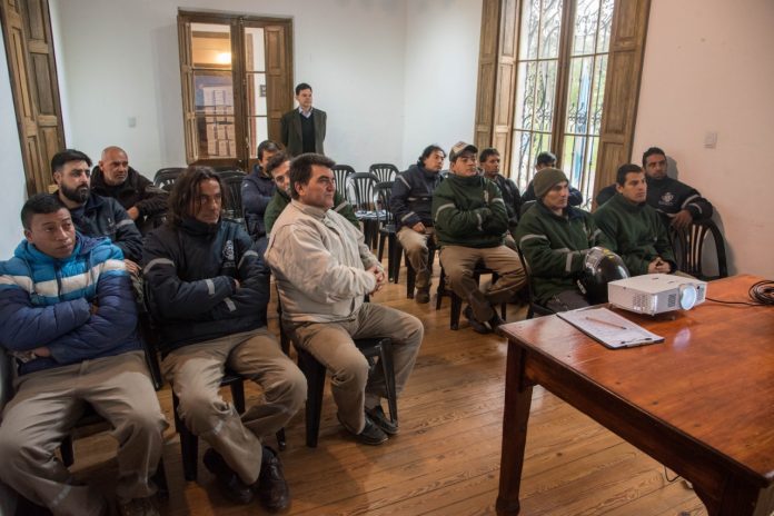 capacitacion empleados municipalidad