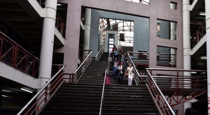 facultad de derecho LVI