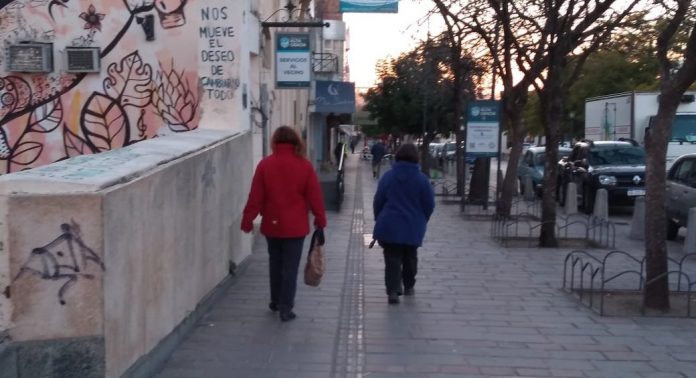 frio alta gracia mujeres abrigadas E