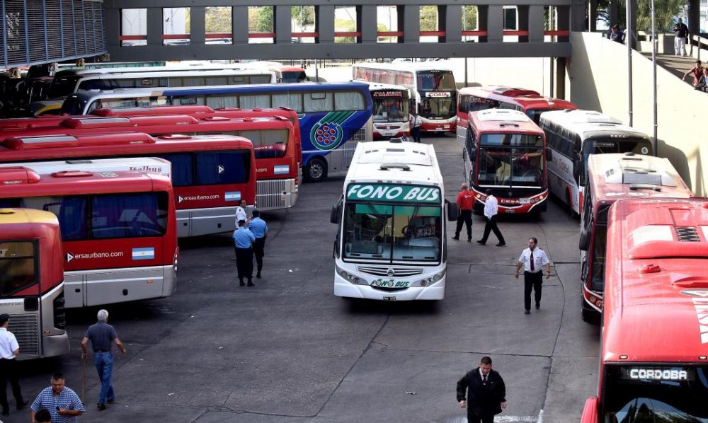 terminal cba paro - El boleto de los interurbanos podría subir hasta un 22% en enero