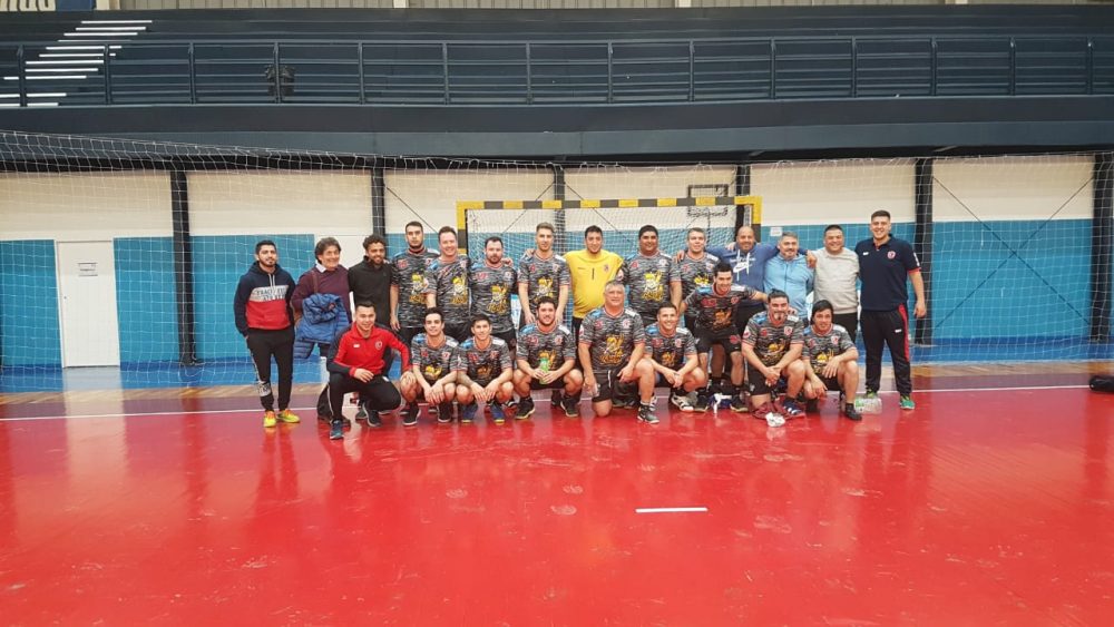 83D886EE 79DB 4722 BBDD B7592FDE3E51 - Handball: Maxihandball en el “poli”
