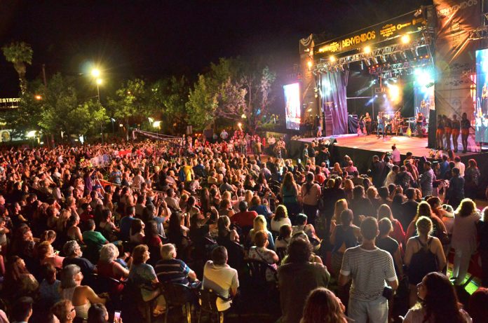 carlos paz temporada