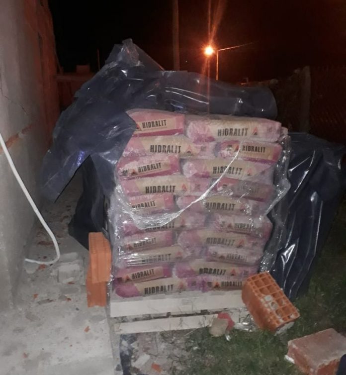 bolsas de cemento secuestradas E