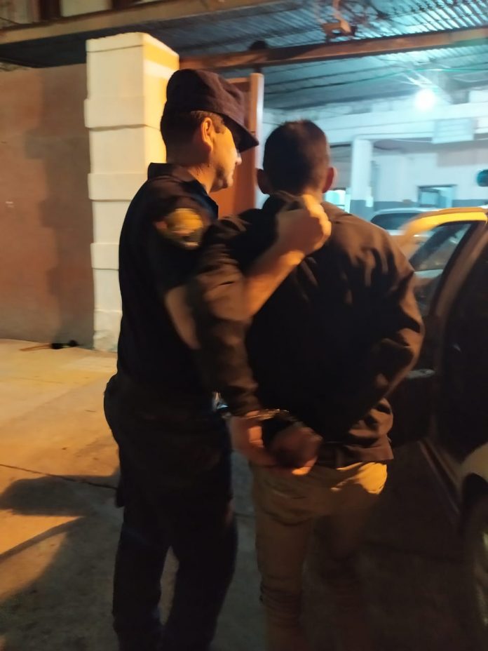 detenido robo el bosque