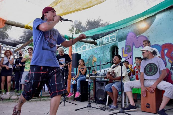 rimando entreversos FB