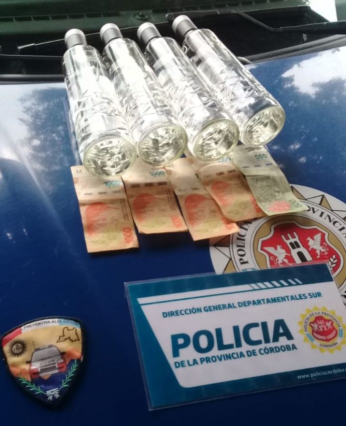 botellas vodka robadas disco E