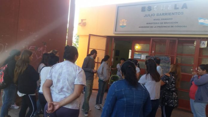 reunion escuela barrientos