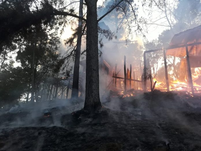incendio cabaña potrero de garay