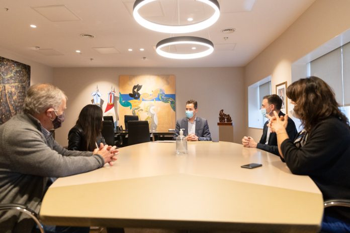 Calvo_entrega_aportes_a_organizaciones-7418