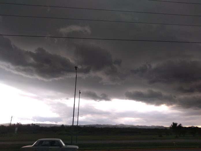 alerta meteorologica clima tormenta
