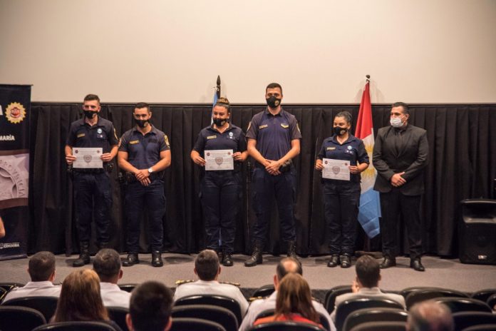 ENTREGA DIPLOMAS DEPTAL SNTA MARIA