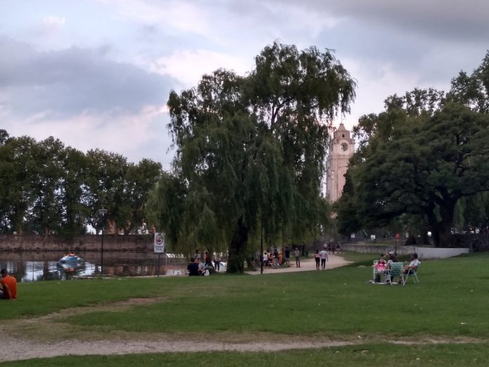 clima nubes reloj tajamar