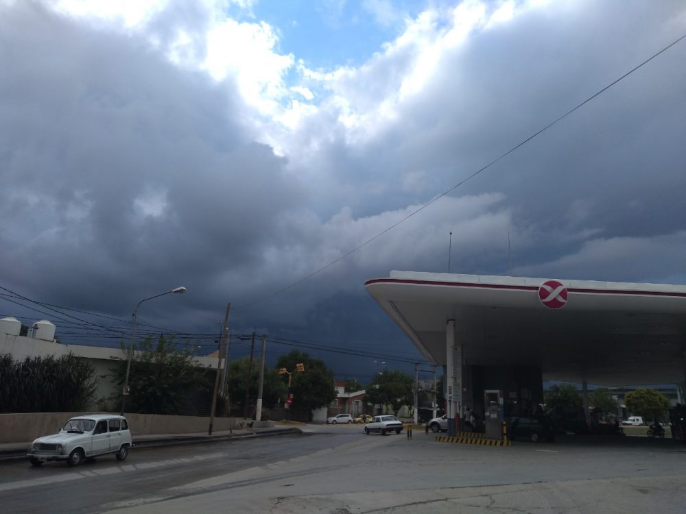 clima nublado tormenta estacion de servicio - Descenso de la temperatura, tras la tormenta
