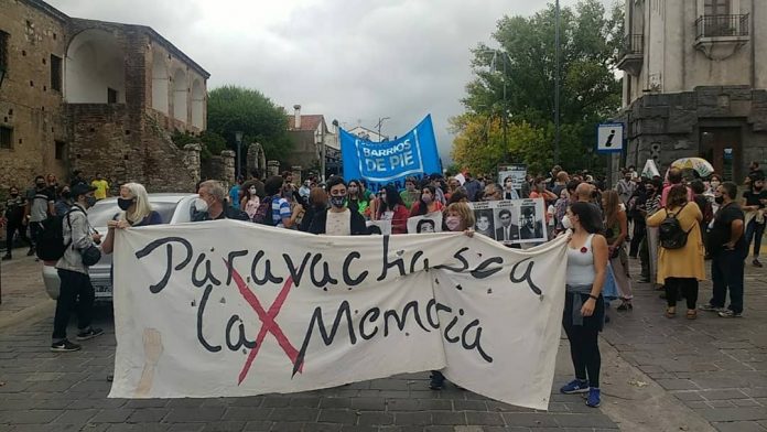 marcha memoria cartel