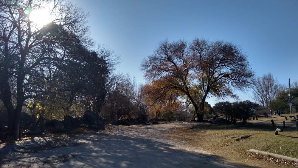 clima parque garcia lorca otono sol - "Jueviernes" otoñal en la ciudad