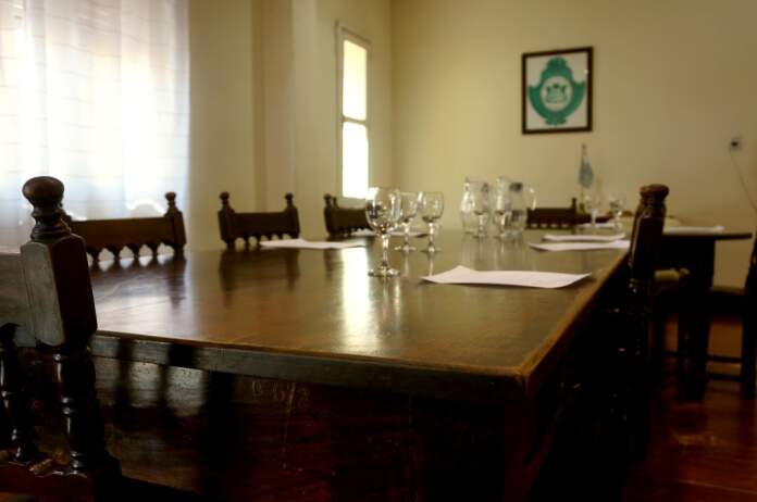 Concejo-Deliberante-vacío-