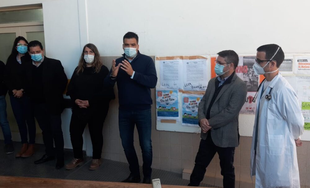 El Hospital Illia cuenta con un nuevo ecógrafo de 65 mil dólares torres ecografo illia e1629212321525 - El Hospital Illia cuenta con un nuevo ecógrafo de 65 mil dólares