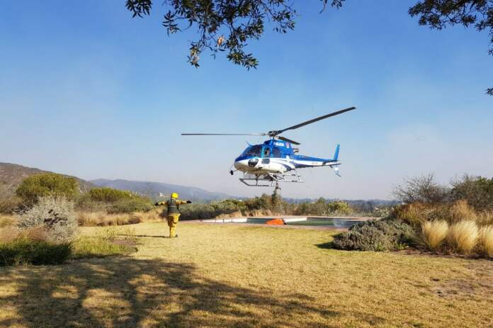 Helicóptero_incendio-2_-La-Cumbre