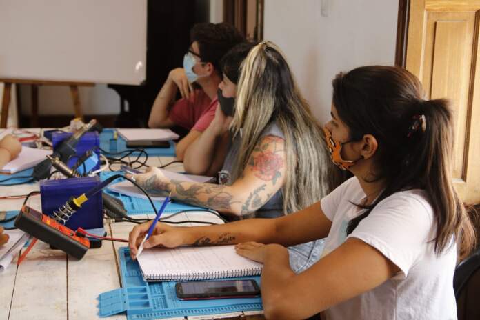 REPARACION DE CELULARES